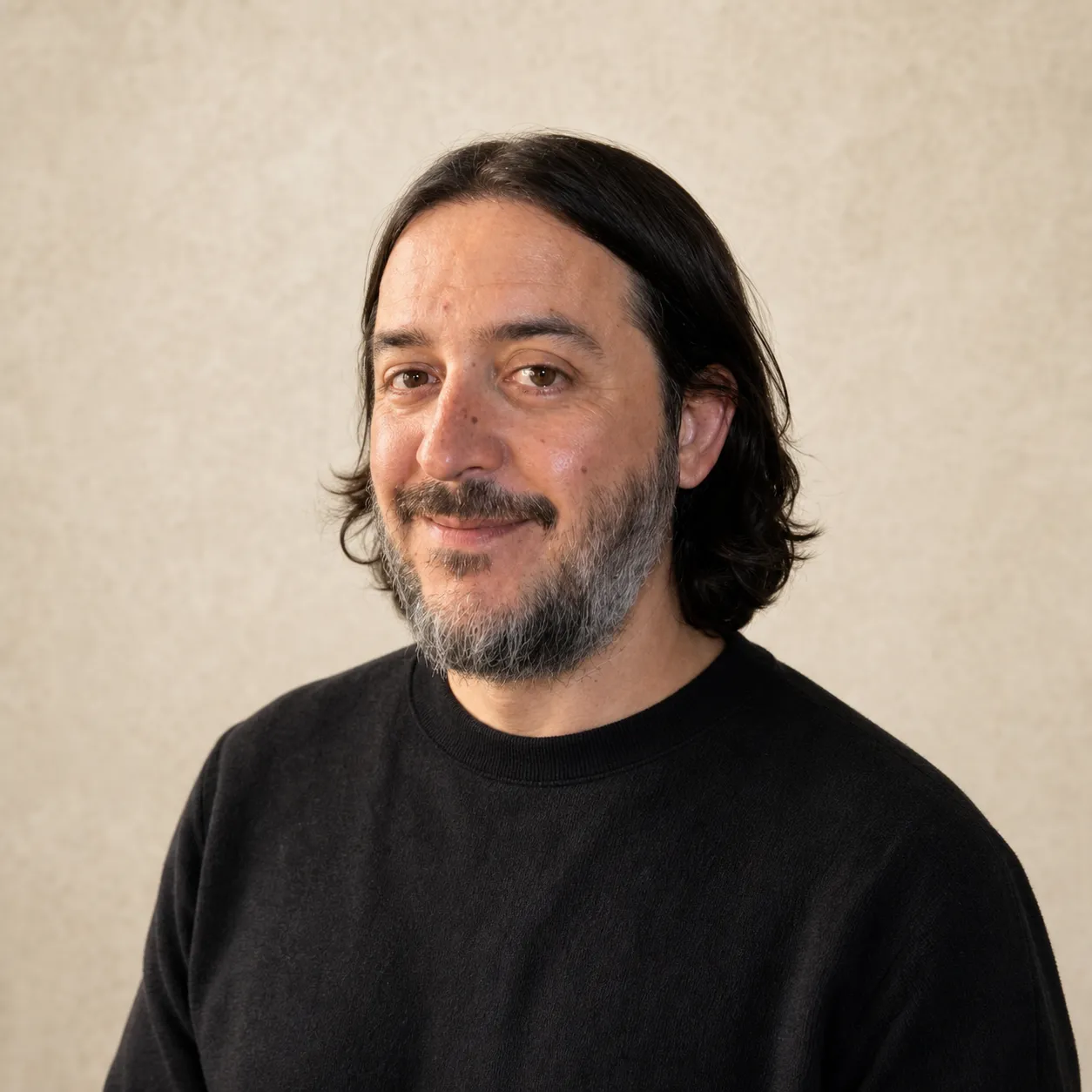 Retrato de Roberto Sánchez